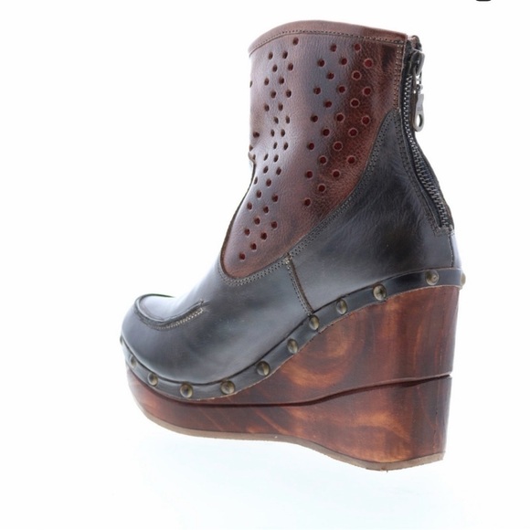 Bed Stu Two-Tone Leather Wedge Boots - Picture 5 of 11
